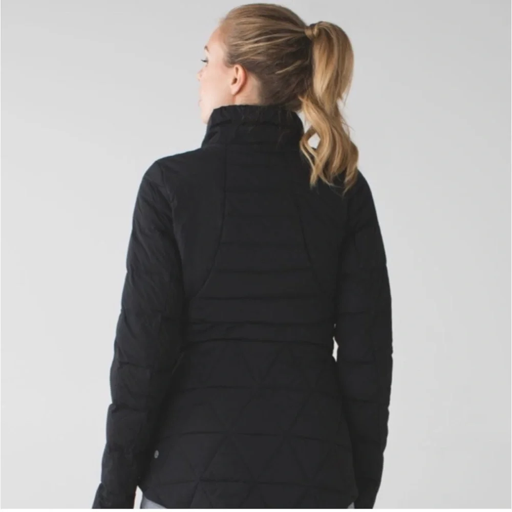 Lululemon Fluffed Up Jacket Black SZ 4